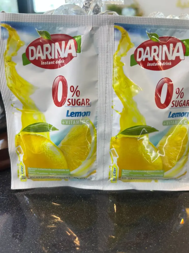 عصير دارينا لايت بالليمون 